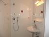 EG - Einzel-Zimmer 5 - Dusche, Bad, WC